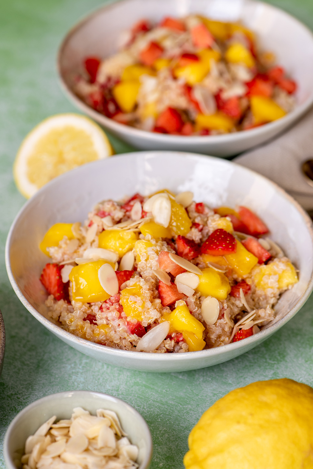 Erdbeer Mango Quinoa Salat03