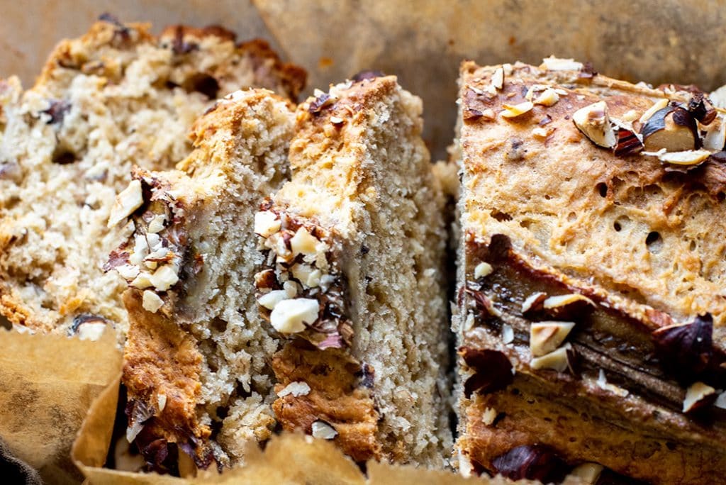 Banana Bread mit Haselnuessen03