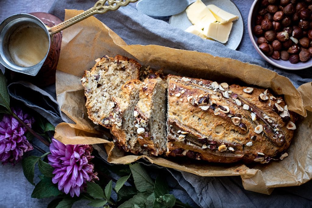 Banana Bread mit Haselnüssen (ohne Zucker)
