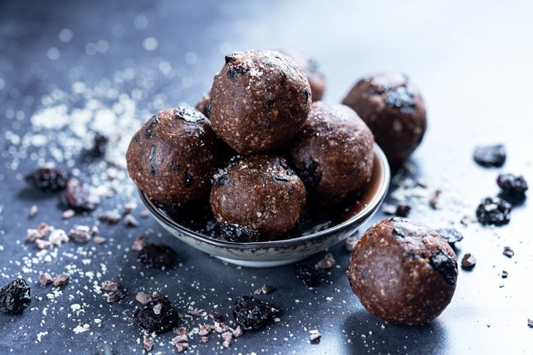 Schoko-Kirsch Energy Balls {Schwarzwälder Kirsch}