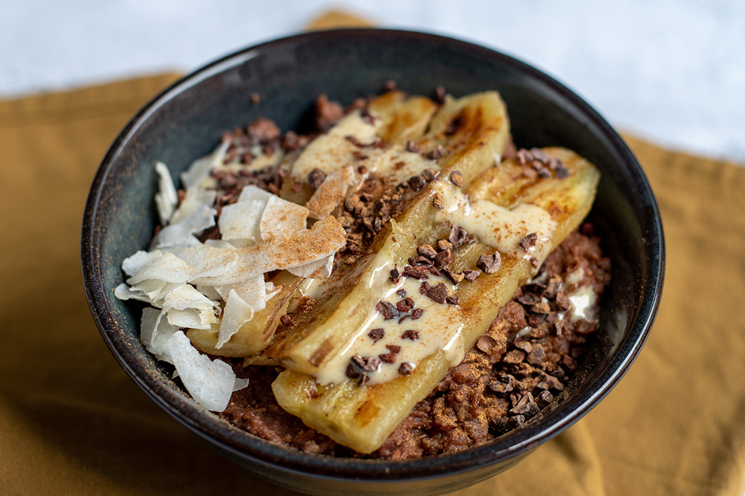 Schoko Buchweizen Porridge mit gebratener Banane01