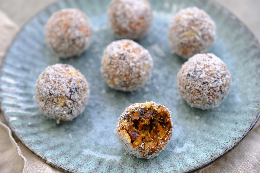 Carrot Cake Energy Balls03