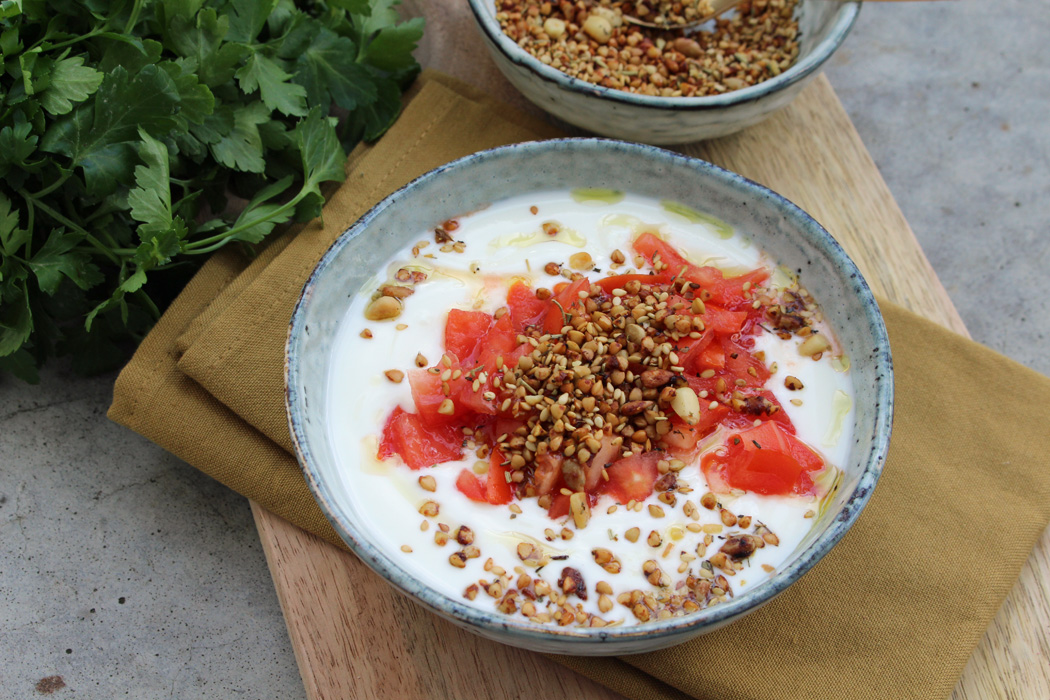 Herzhafter Joghurt mit Granola01