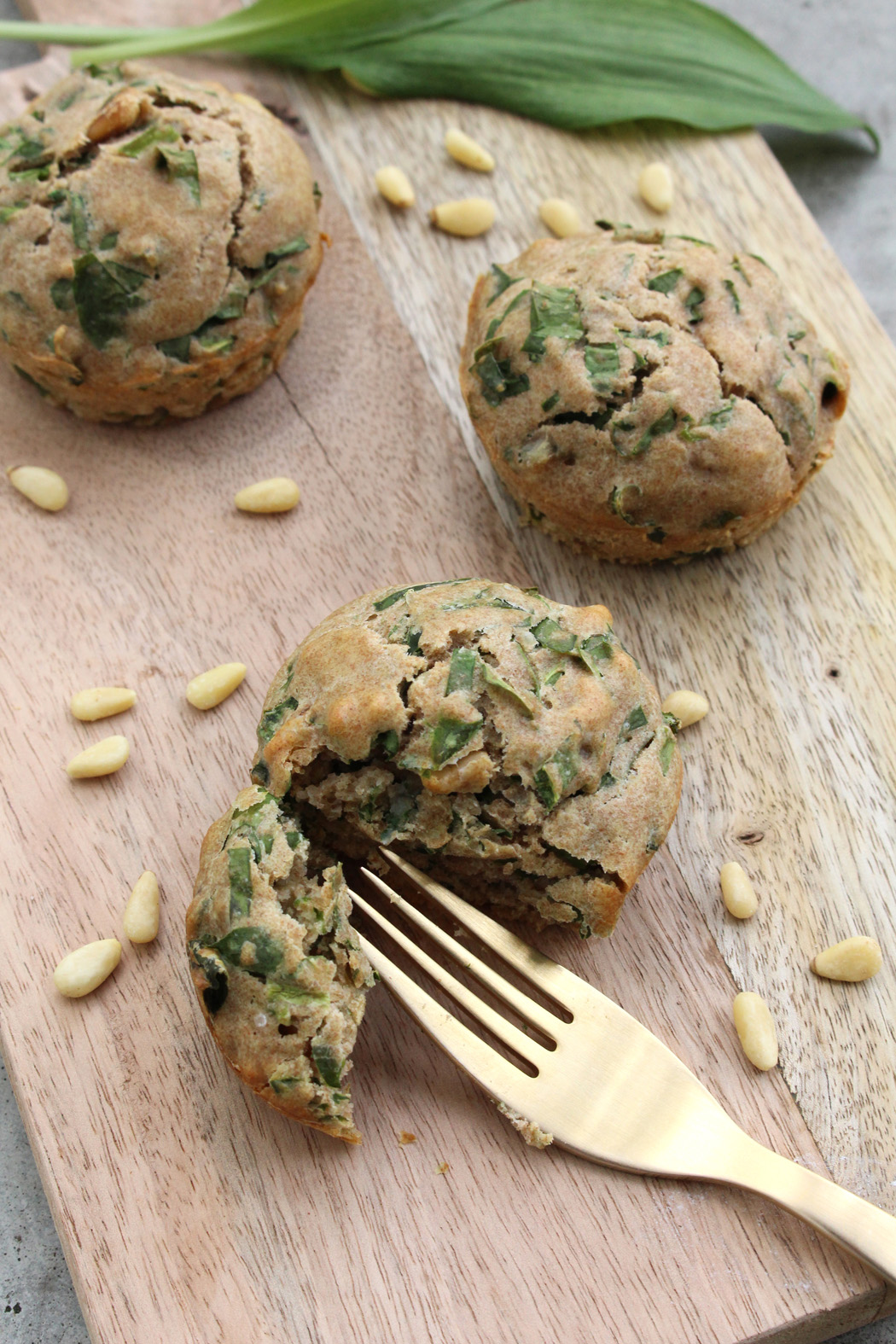 Rezept » Bärlauch-Muffins mit Pinienkernen Nur 35 Min.! gesund &amp; lecker