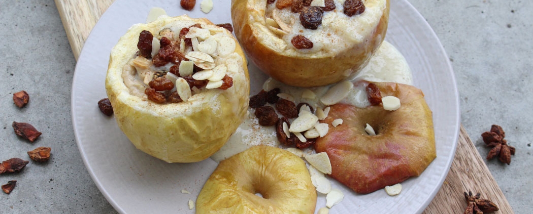 Rezept: Bratapfel mit Vanillesauce {Clean Eating und ohne Zucker ...