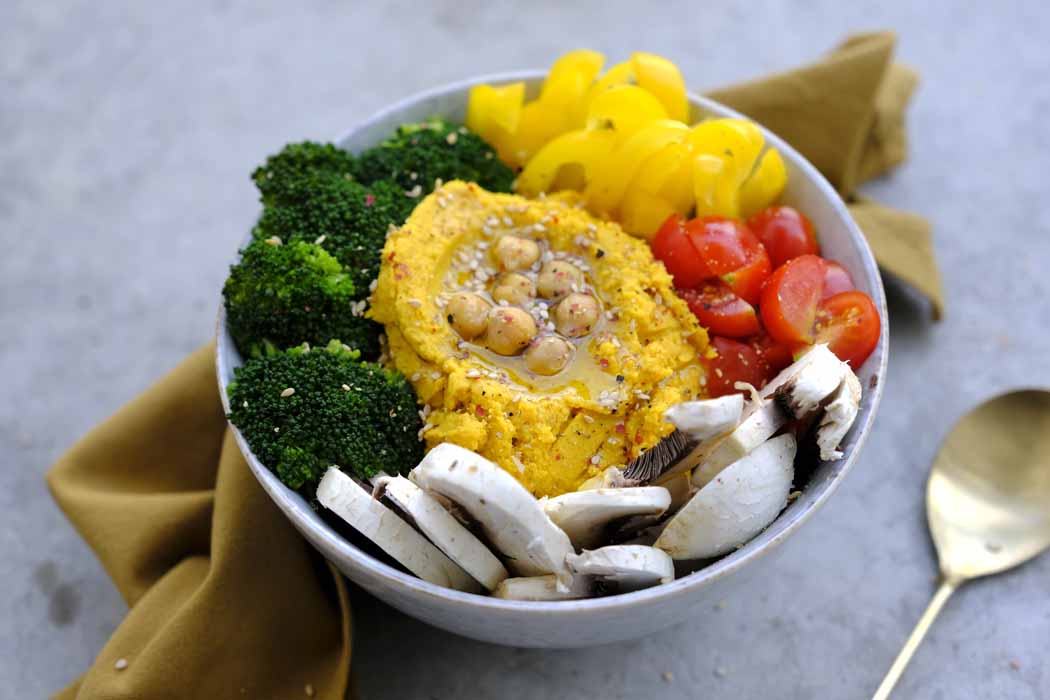 Buddha Bowl mit Süßkartoffel Hummus01