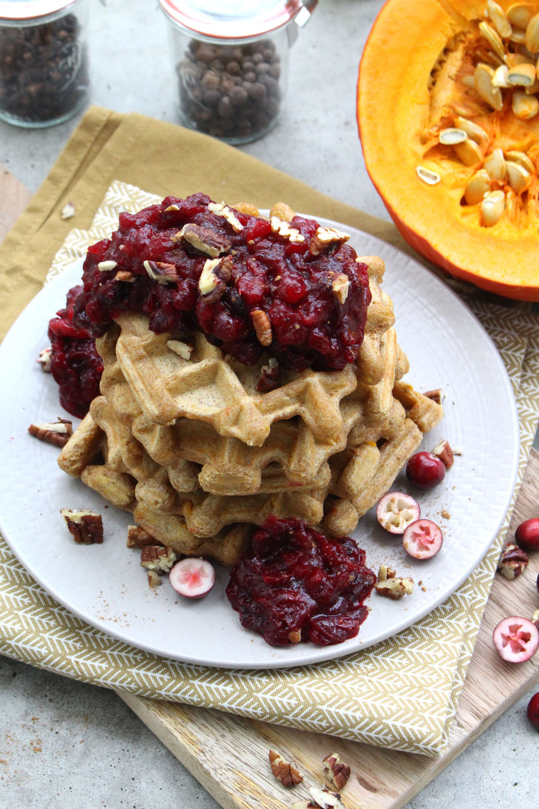 Rezept: Kürbiswaffeln mit Cranberry-Kompott (ohne Zucker) Nur 25 Min ...