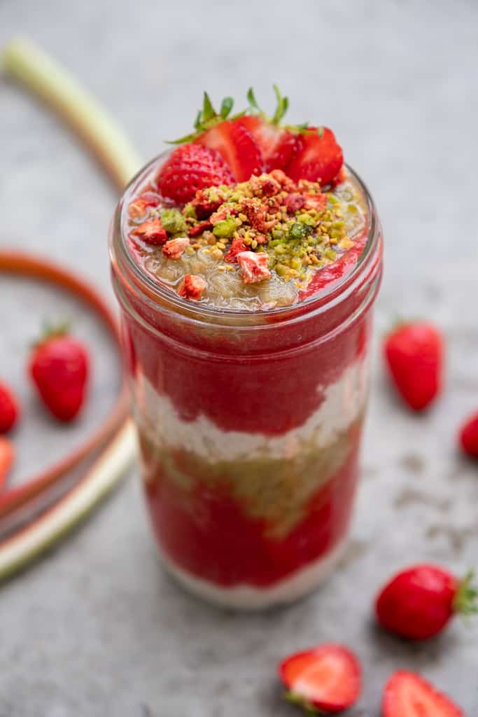 Erdbeer Rhabarber Overnight Oats04