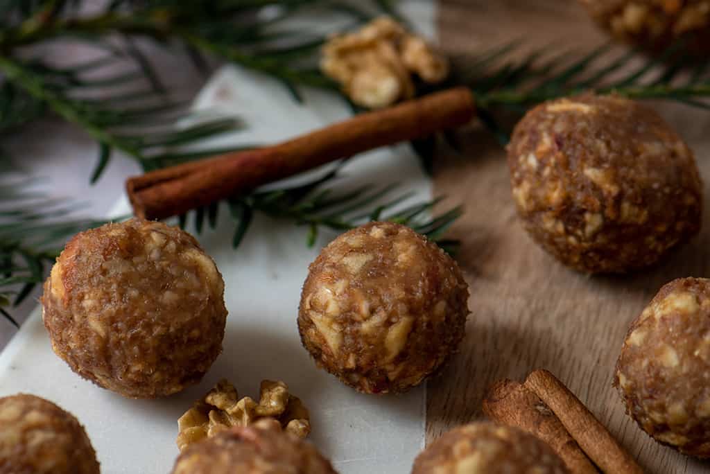 Gesunde Snacks weihnachtliche Energy Balls04