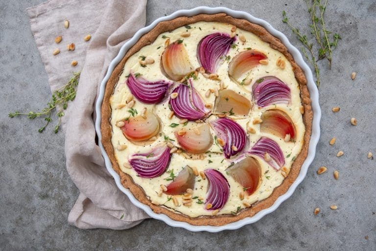 Gelbe-Bete-Tarte mit Zwiebeln