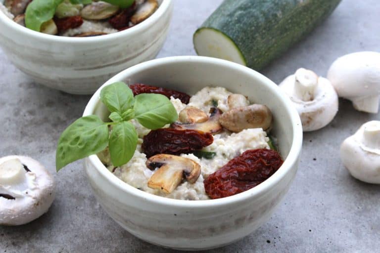 Herzhafter Frühstücks-Porridge