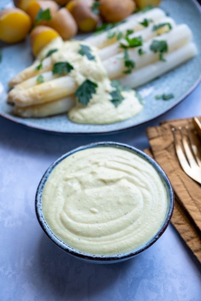 Kartoffeln und Cashew Sauce Hollandaise04