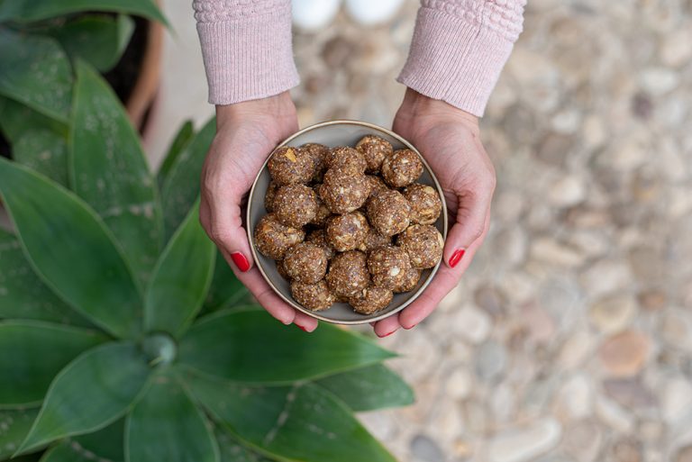 Feigen-Mandel Energy Balls