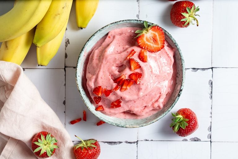 Eis ohne Zucker » Cremiges Erdbeereis