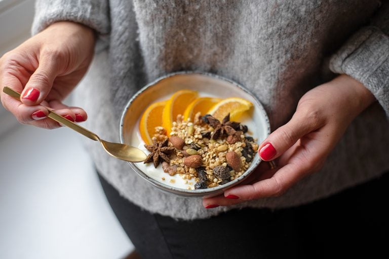 Weihnachtliches Granola ohne Zucker